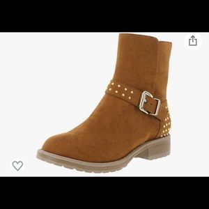 Taylor Studded Boot size 13 cognac color